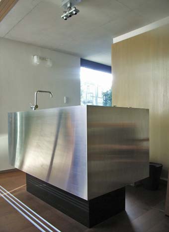 machi-kitchen.jpg